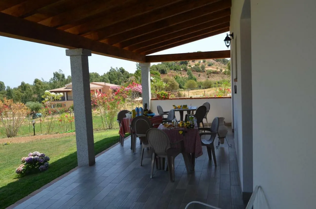 Sardama B&B Affittacamere Torpè 이탈리아