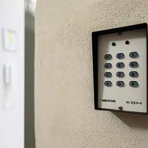 https://elite-del-centro-storico.hotels-amalfi.com