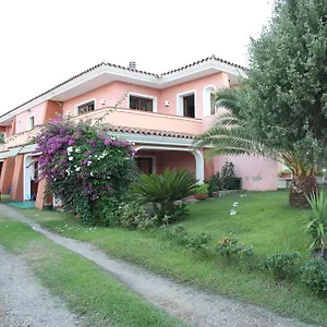 Bed & Breakfast Ada, Torpè